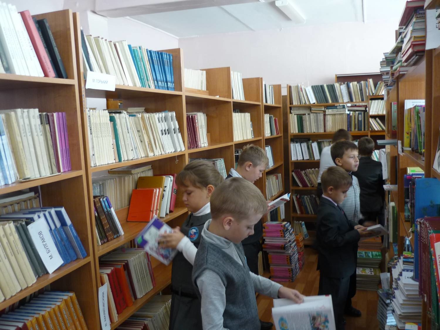 Обеспечение учащегося учебниками.